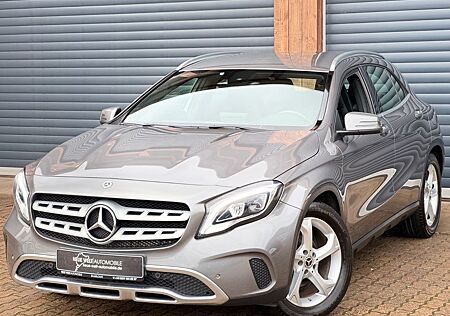 Mercedes-Benz GLA 200 GLA 200d Aut/Navi/Cam/LED/KeyGo/SHZ/T-Leder/Temp