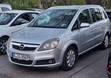 Opel Zafira 1.8 -