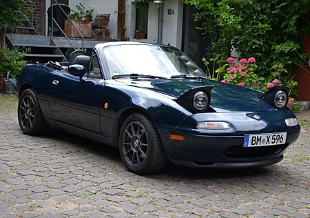 Mazda MX-5 1.6 Montego Blue