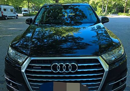 Audi Q7 ultra 3.0 TDI quattro tiptronic -