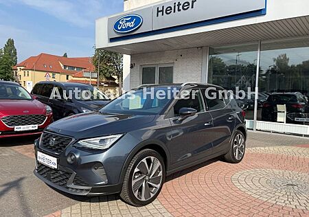 Seat Arona 1.5 TSI DSG FR / ACC+18"+Kamera+Navi