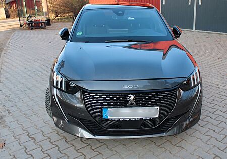 Peugeot 208 PureTech 130 EAT8 GT GT