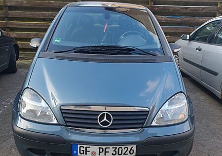 Mercedes-Benz A 160 AVANTGARDE PICCADILLY Lang Avantgarde