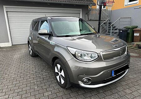 Kia Soul EV PLAY