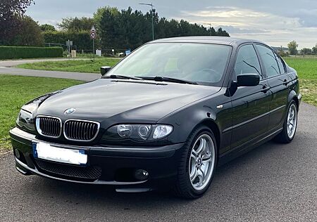 BMW 325i - M Package - 2 hand - Full service history