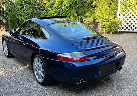 Porsche 996 Carrera Coupé original 42500 KM