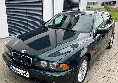 BMW 520i touring -