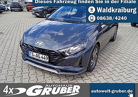 Hyundai i20 100PS Trend + Navigation+ALU+Kamera