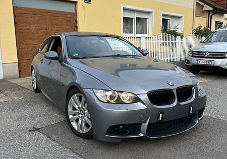 BMW 330xd Coupé - M Paket, Tieferlegung, Generalü