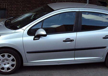 Peugeot 207 Filou "5-Türen"Klima"sehr Gepflegt