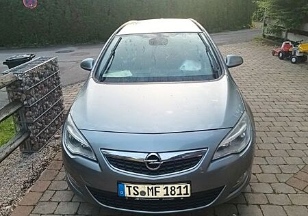 Opel Astra Sports Tourer 1.4 T ec 150 J. Op 103 S...