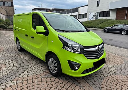 Opel Vivaro Top Zustand*Navi*AHK*TÜV NEU*R-kamr