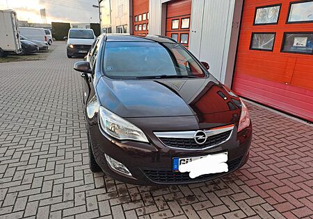 Opel Astra Sports Tourer 1.4 T 150 Jahre 103...
