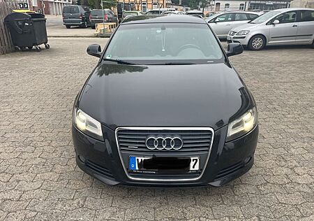 Audi A3 2.0 TDI (DPF) quattro S line Sportback S line