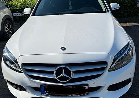 Mercedes-Benz C 180 T -