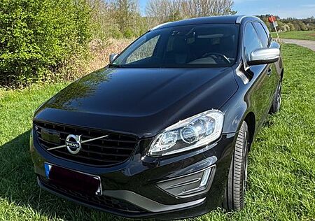Volvo XC 60 XC60 D5 AWD Momentum Geartronic Momentum