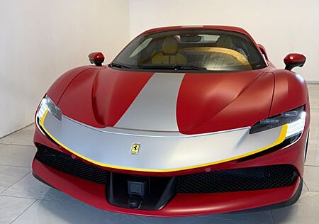 Ferrari SF90 gebraucht kaufen Ferrari SF90 Spider -