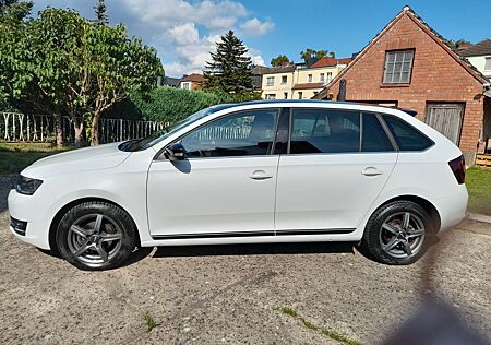 Skoda Rapid 1.4 TDI DSG Style Spaceback