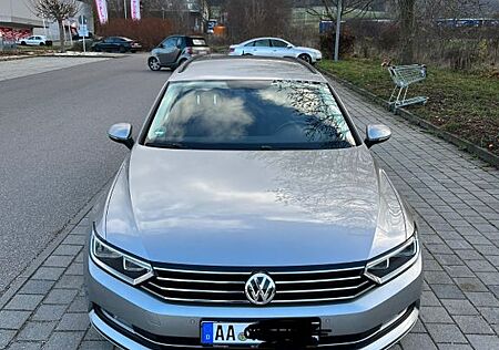 VW Passat Variant Volkswagen 2.0 TDI Comfortline Variant C...