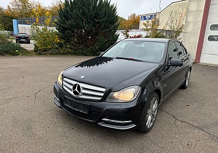 Mercedes-Benz C 200 Lim. CGI BlueEfficiency,Autom.Navi,8 fach