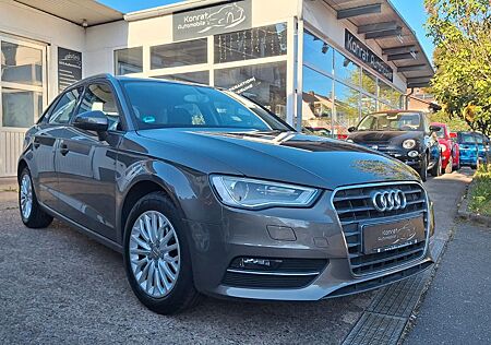 Audi A3 Sportback attraction Xenon~Navi~Tempomat