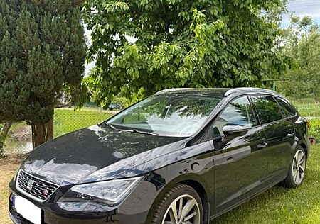 Seat Leon ST 1.8 TSI FR DSG PANO NAVI AHK 8 FACH