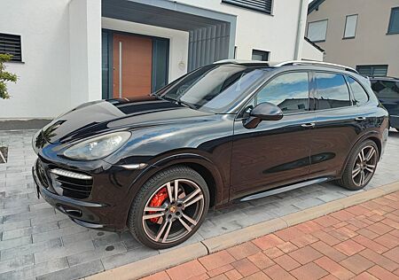 Porsche Cayenne S Diesel S GTS Ausstattung