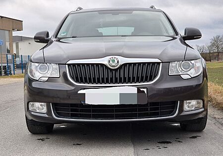 Skoda Superb 1.8 TSI 4x4 Family Combi Family