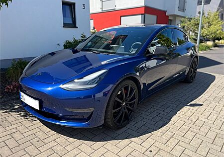 Tesla Model 3 Performance 513PS *Viele Extras*