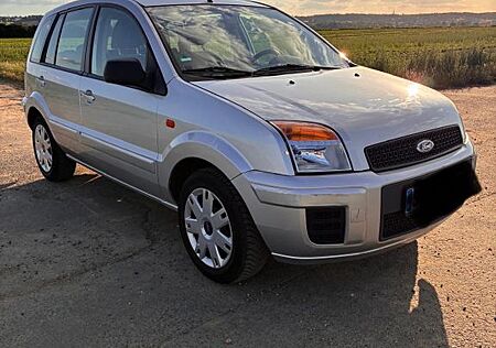 Ford Fusion 1,6 16V Trend Trend