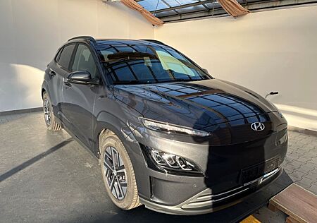 Hyundai Kona Prime Elektro 2WD HUD Navi Soundsystem LED
