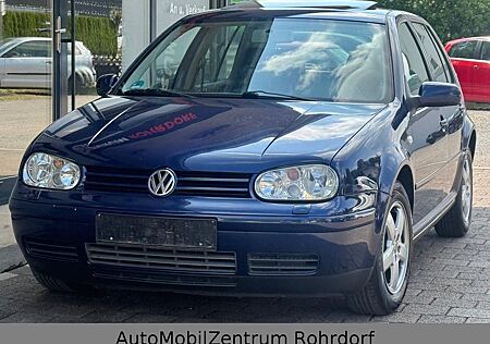 VW Golf Volkswagen 1.6 *HIGHLINE*SHZ*KLIMA*TEMPOMAT*S-DACH*