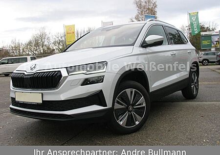 Skoda Karoq 1,5TSI DSG Style *NAVI*KESSY*LED*