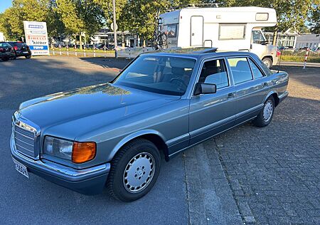 Mercedes-Benz S 300 W 126