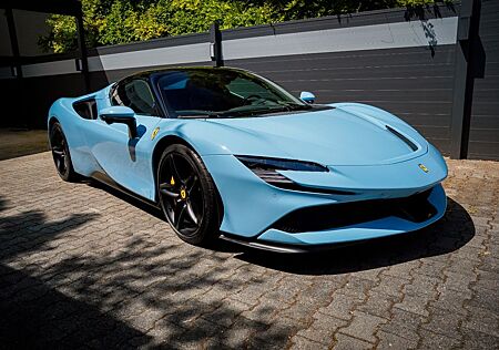 Ferrari SF90 Spider/LIFT/Azzuro La Plata