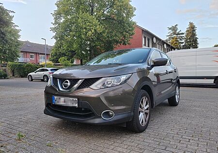 Nissan Qashqai 1.2 DIG-T Acenta Acenta