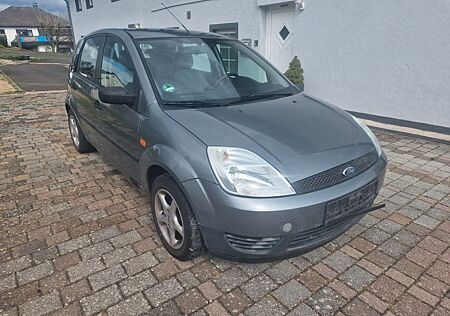 Ford Fiesta 1.3 Motor &Getriebe in Ordnung