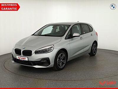 BMW 220i Active Tourer Sport Line LED Navi Tempomat