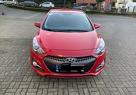 Hyundai i30 1.4 Design Design