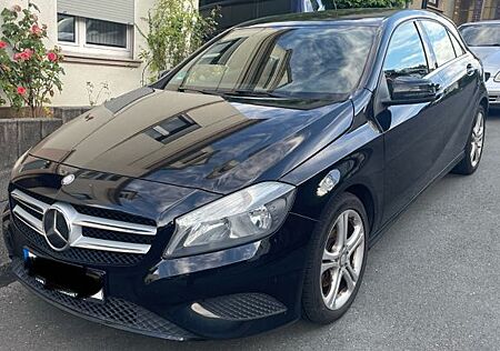 Mercedes-Benz A 180 A-Klasse - (W176)