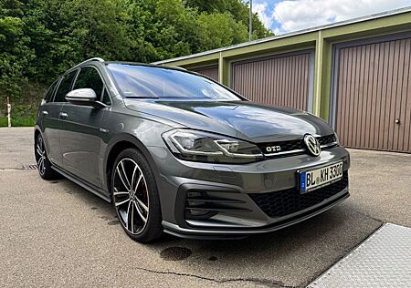 VW Golf Volkswagen 2.0 TDI DSG GTD Variant GTD