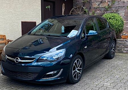 Opel Astra 1.7 CDTI 96kW Active Active
