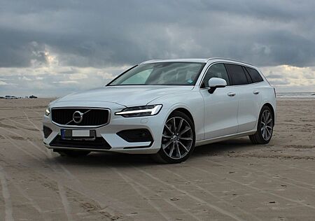 Volvo V60 D4 Geartronic *BLIS*AMBIENTE*WiFi