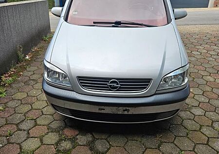 Opel Zafira 1.8 16V Executive Executive