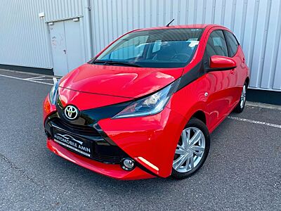 Toyota Aygo AYGO x-play aus 1.Hand Klima Kamera TÜV NEU