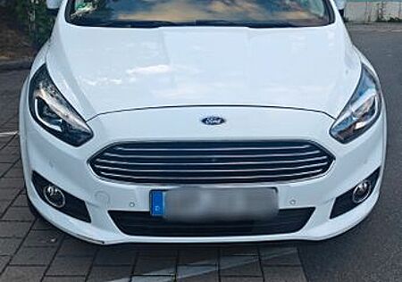 Ford S-Max 2,0TDCi Bi-Turbo 154kW Titanium PShift...