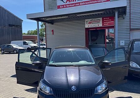 Skoda Fabia Combi Active *AHK*Klima*
