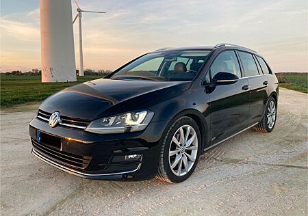 VW Golf Volkswagen VII 2.0 TDI Variant Highline Ab August 25