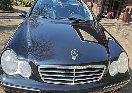 Mercedes-Benz C 200 CDI T AVANTGARDE Avantgarde