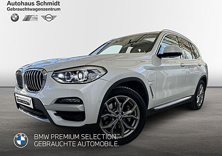 BMW X3 xDrive30e xLine*Head-Up*Panorama*LC Prof*LED*